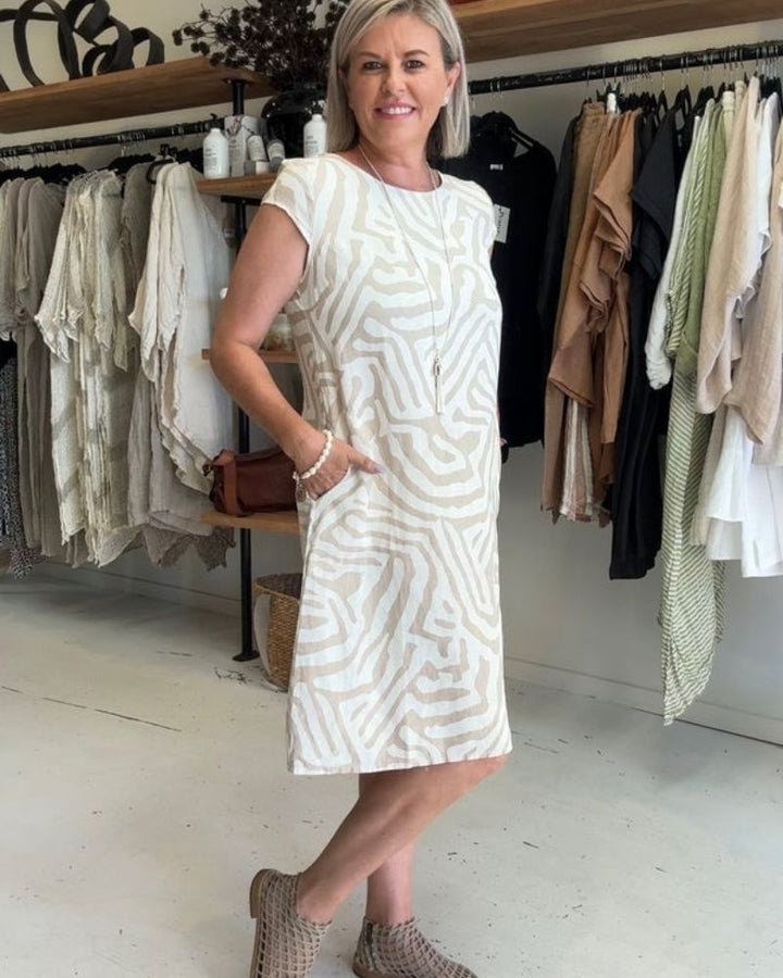 Women's Summer Dress | Shift-style Silhouette