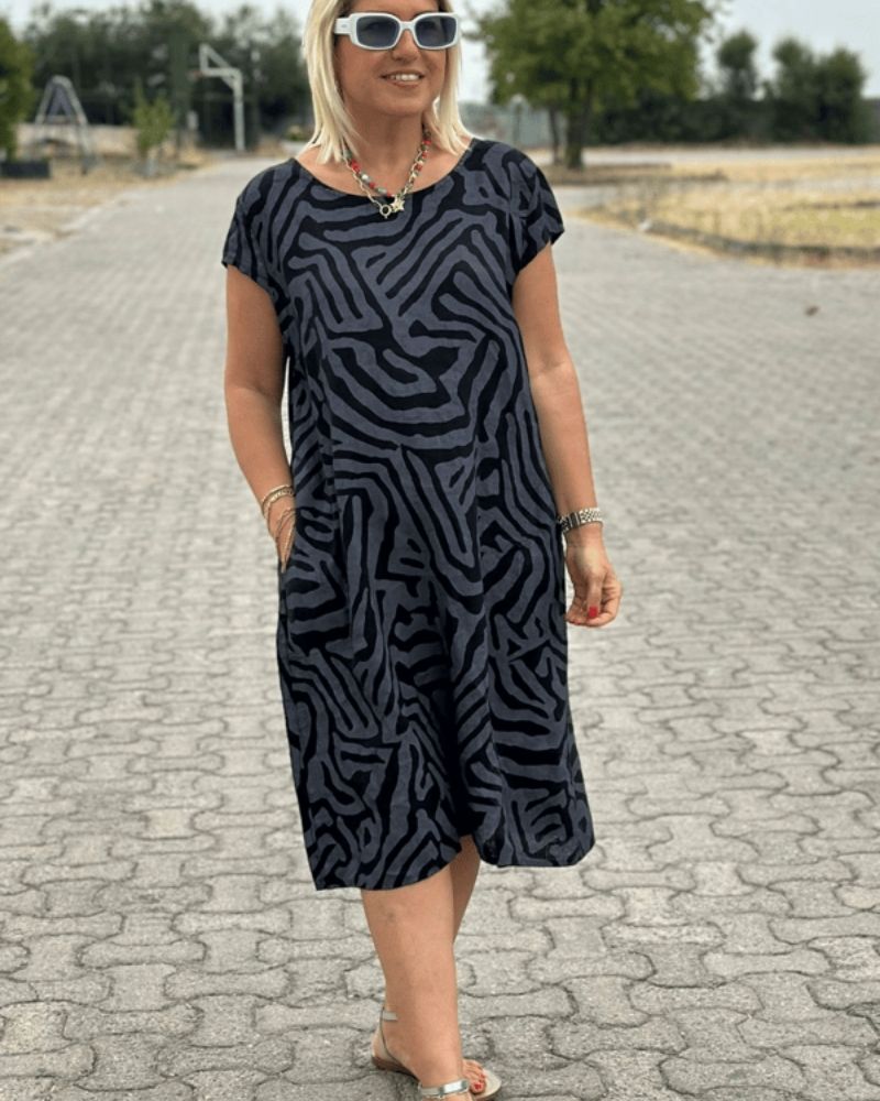 Women's Summer Dress | Shift-style Silhouette