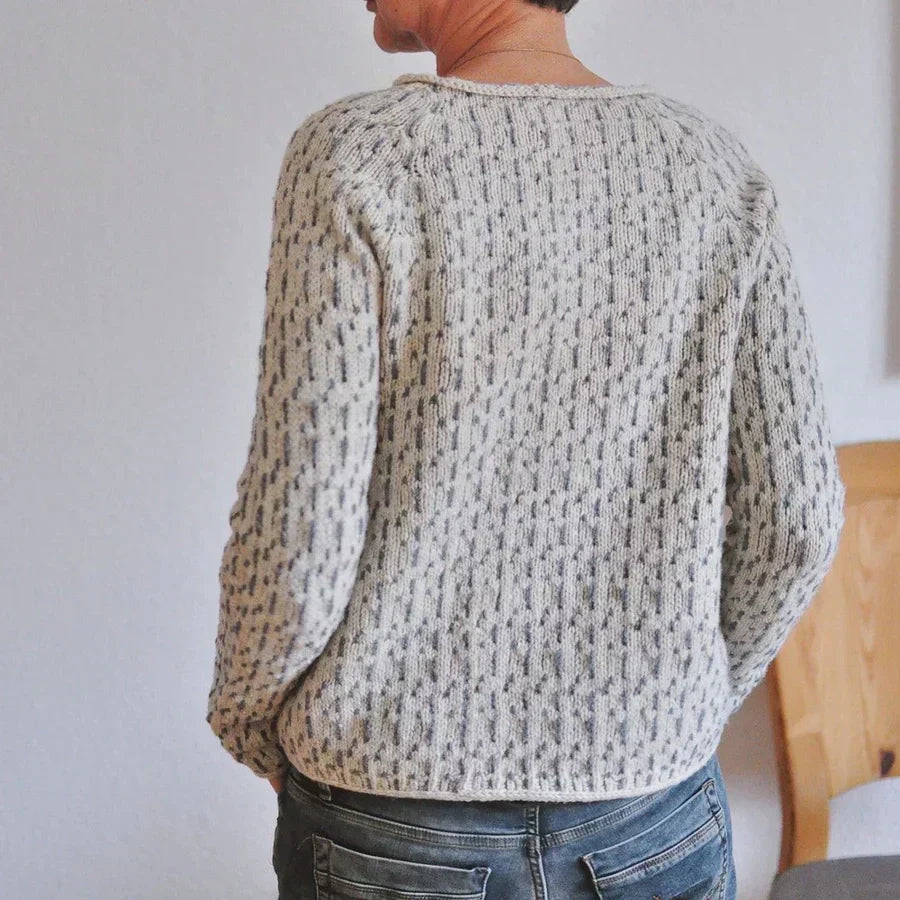 Women's Sweater | Raglan-Style Seams