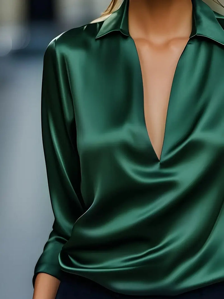 Women’s Blouse | Long Sleeve Collared V-Neck