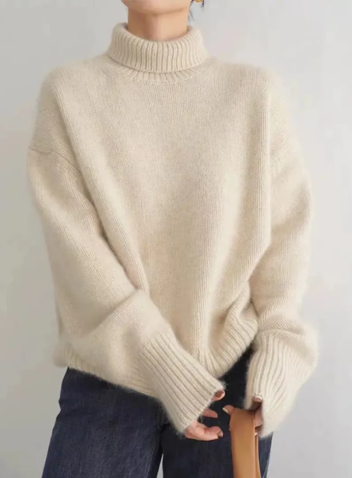 Women's Sweater | Turtleneck Collar Detail
