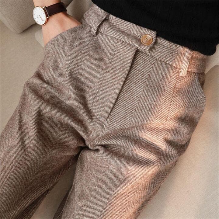 Women’s Pants | Button Cuff Tapered