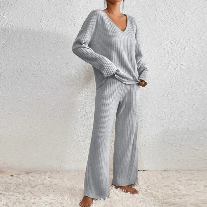 Women's Outfit Set | Long-sleeve Top and Matching Pant