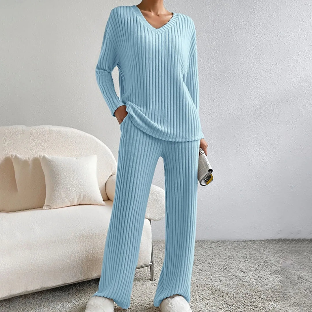 Women's Outfit Set | Long-sleeve Top and Matching Pant