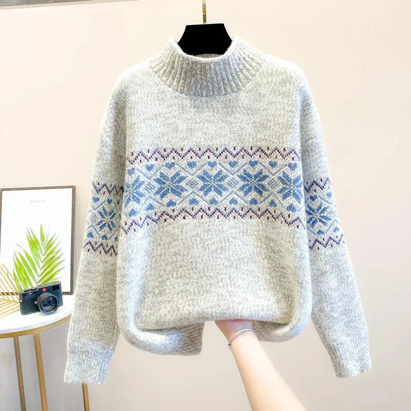 Women’s Sweater | Snowflake Knit Pattern