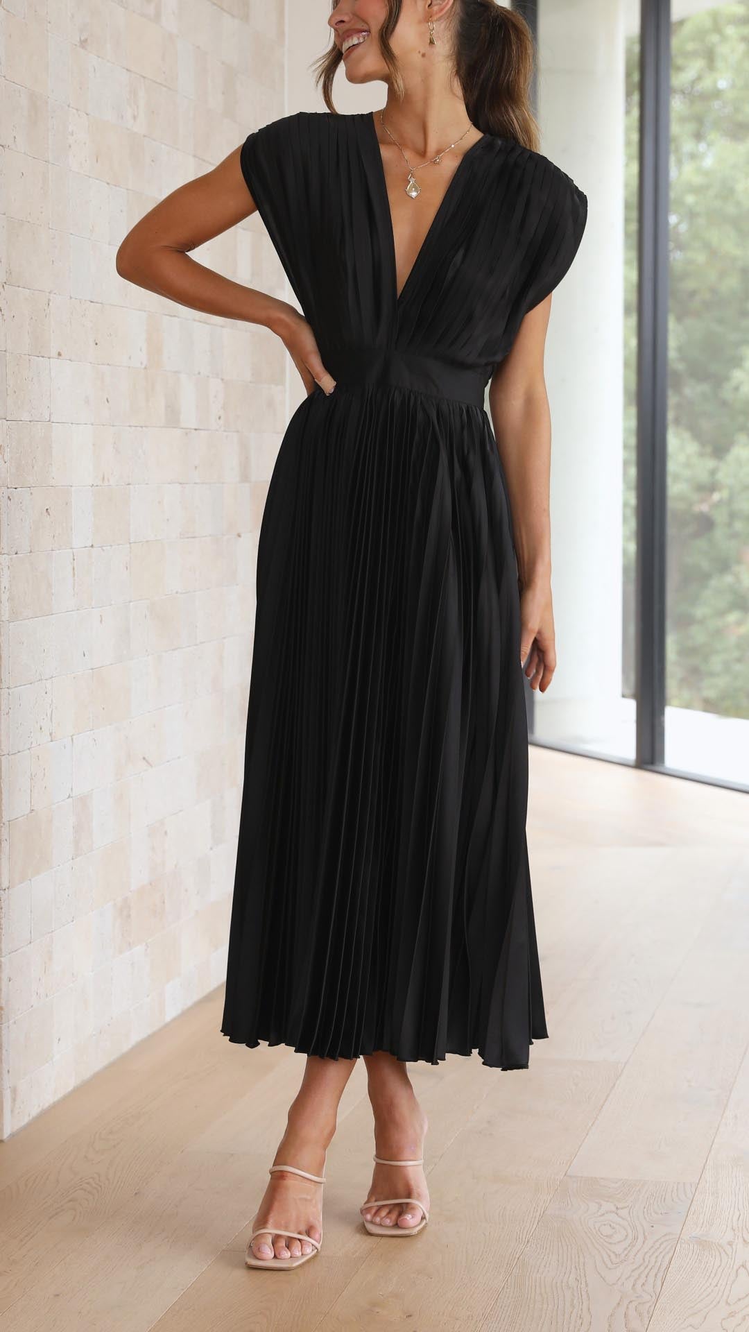 Women's Dress | Pleated Maxi V-Neck Tie Waist