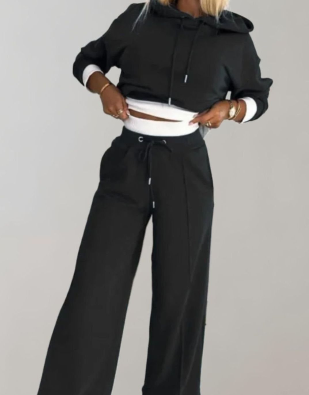 Annabelle | Women's Two-Piece Cropped Hoodie Wide-Leg Tracksuit Pants Set