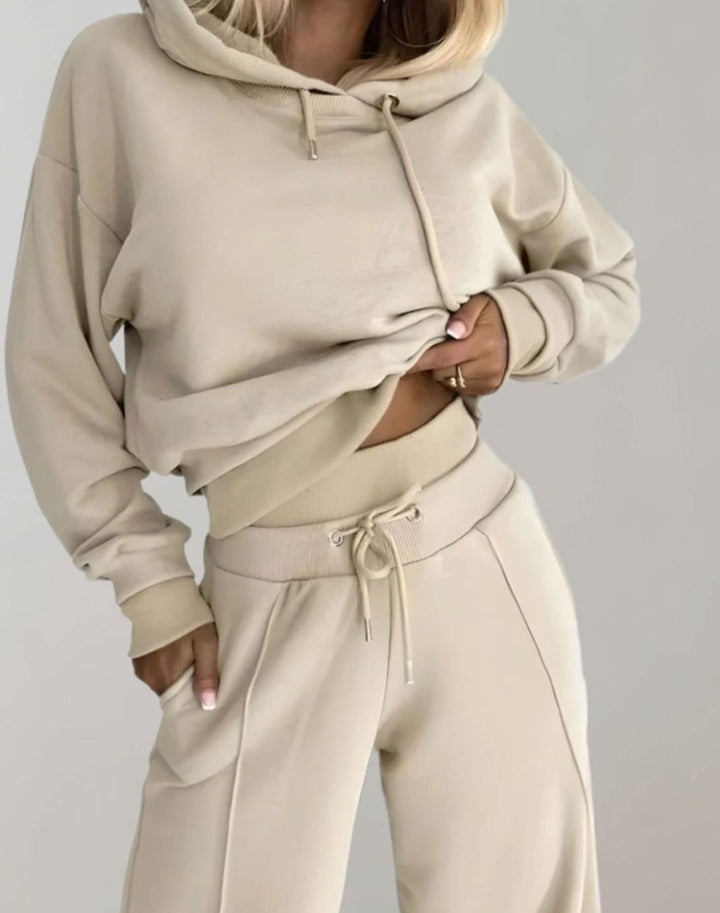 Annabelle | Women's Two-Piece Cropped Hoodie Wide-Leg Tracksuit Pants Set