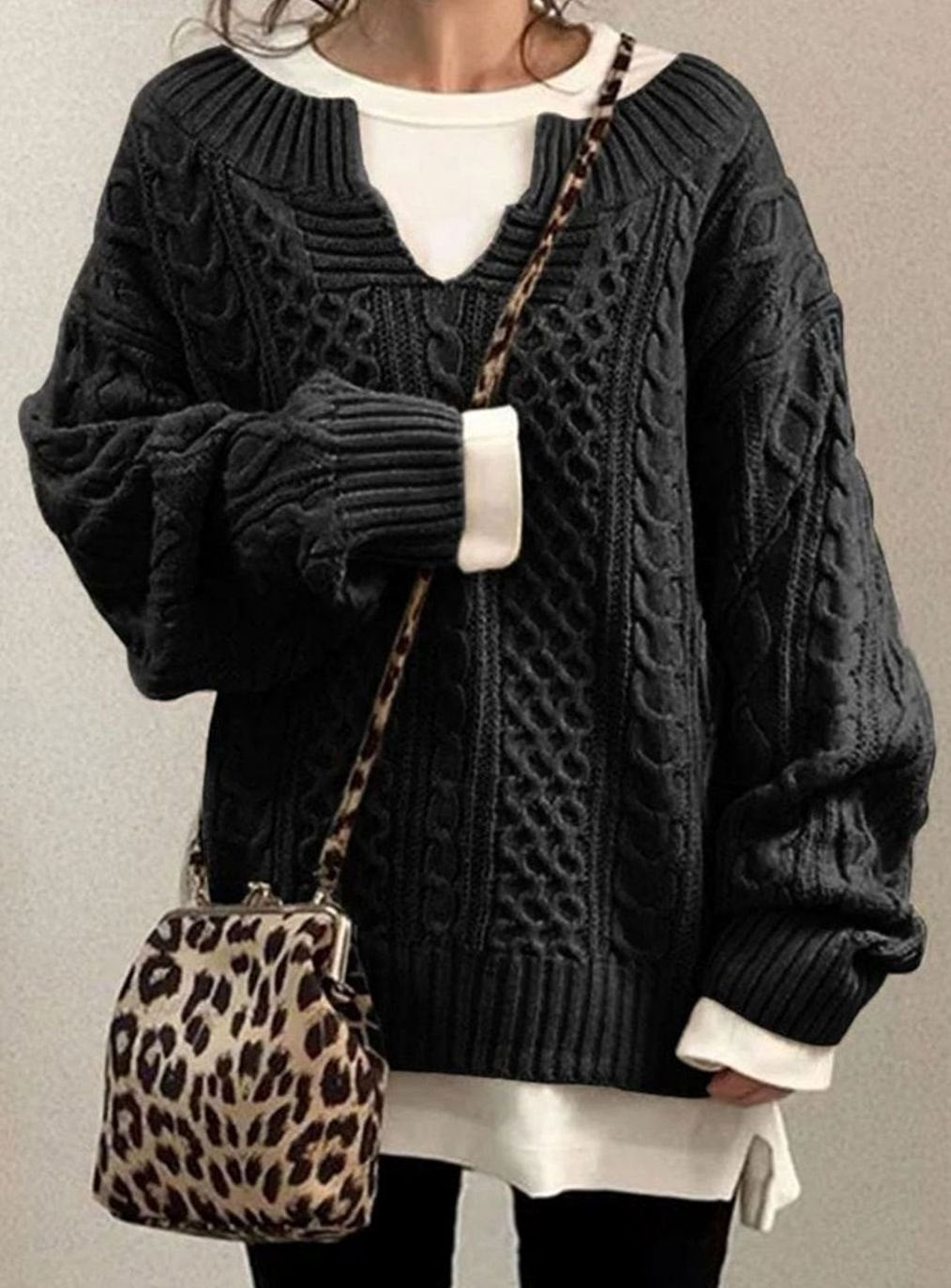 Audrey | Women's Oversized Cable Knit Sweater V-Neck Pullover