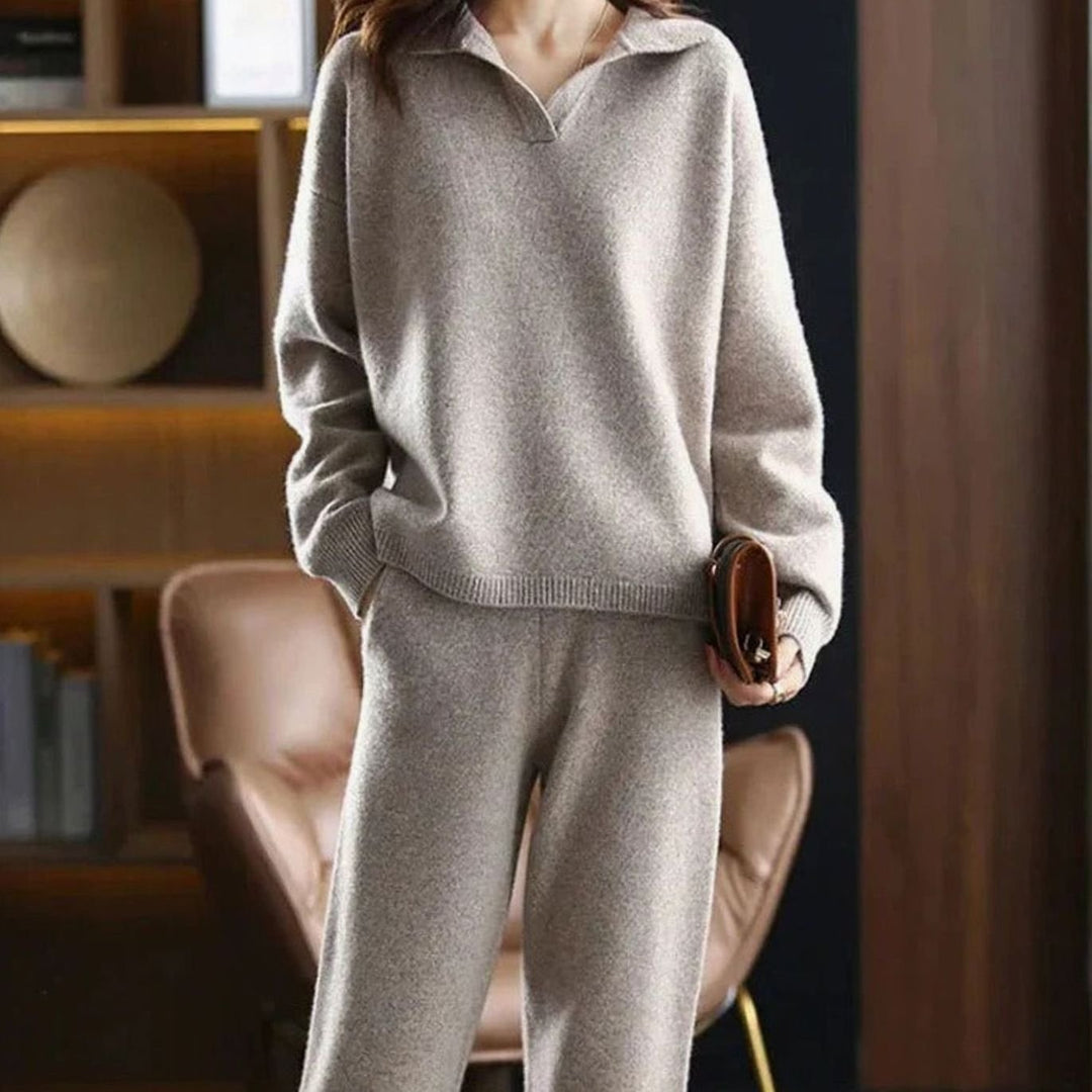 Caitlin | Women's Knit Two-Piece Lounge Outfit Set Relaxed Fit Jumper Trousers