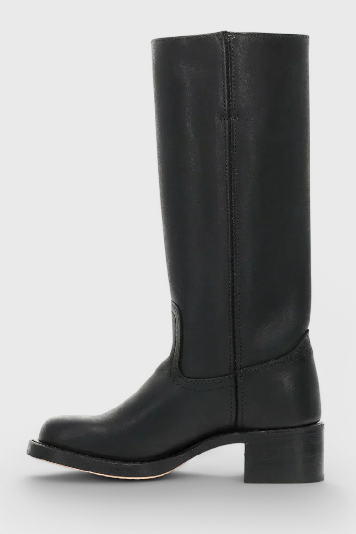 Boots For Women | Knee-High Straight Shaft Design