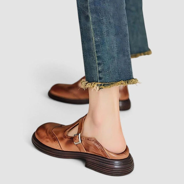 Cecilia | Women's Vintage Brogue Leather T-Strap Shoes Buckle Flats