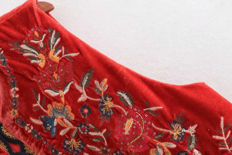 Women's Vest | Embroidered Detail