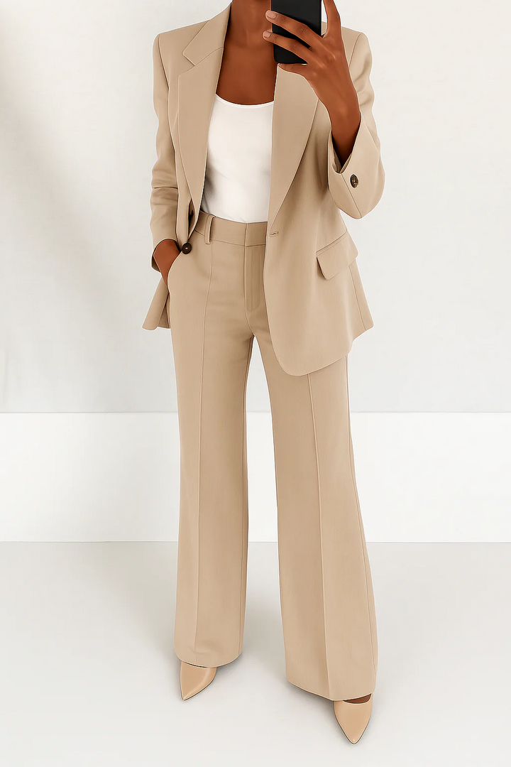 Women's Two-Piece Suit | Long-sleeve blazer and Trousers