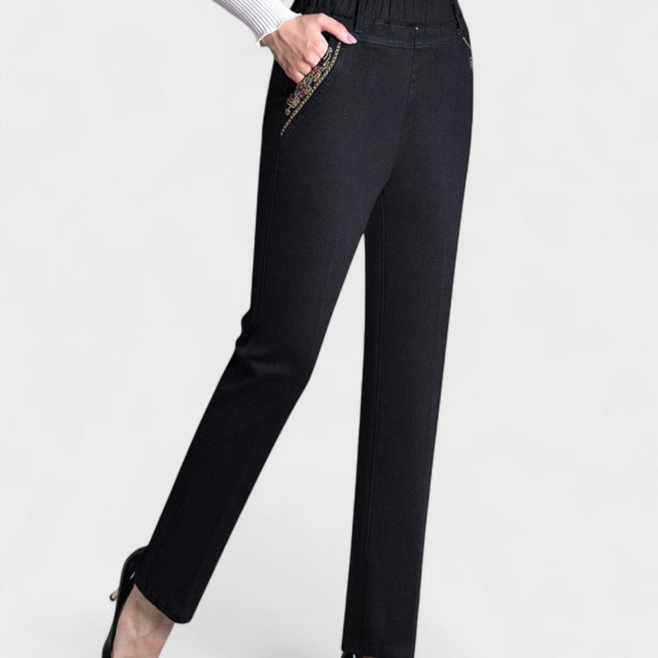 Women’s Jeans | Elastic Waist Pockets