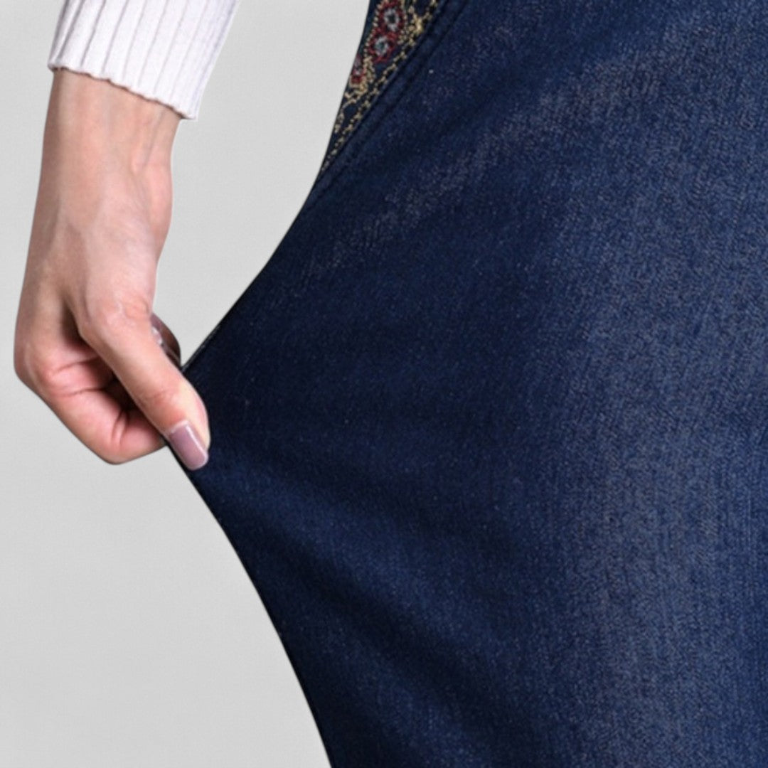 Women’s Jeans | Elastic Waist Pockets