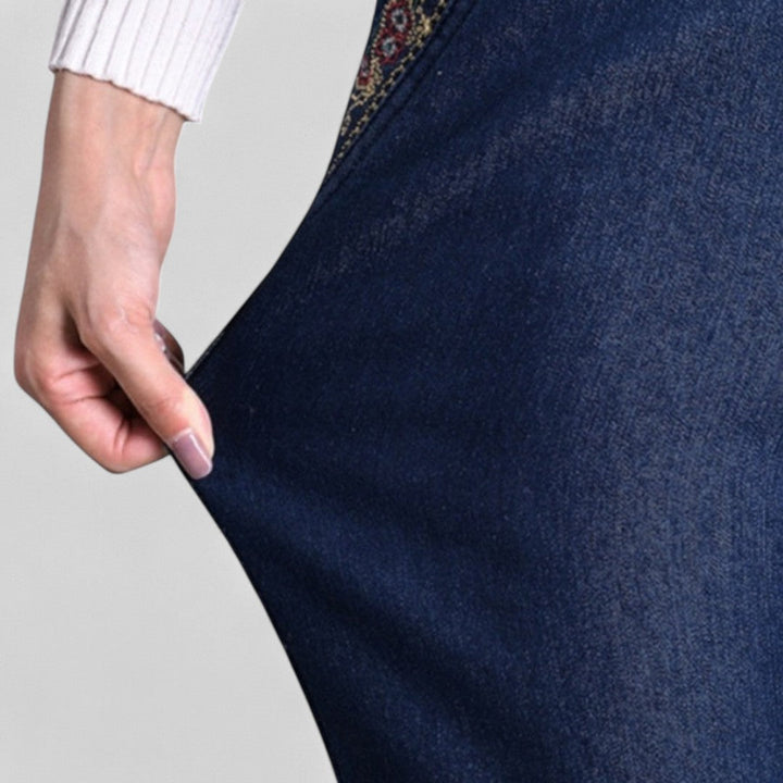 Women’s Jeans | Elastic Waist Pockets